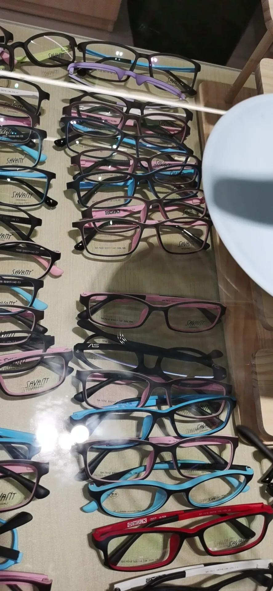 上海眼科配眼镜哪个好,上海五官科医院配近视眼镜多少钱