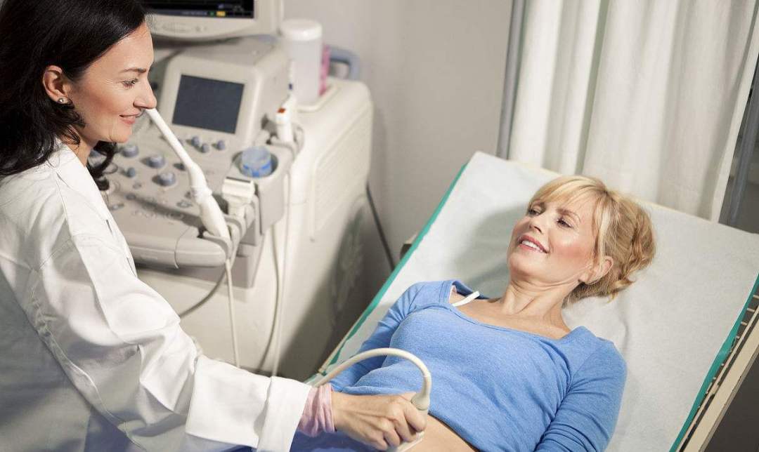 妇科检查台上被无尽羞辱的中国女人:脱裤子张开双腿只是开始