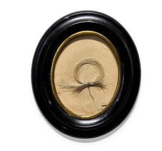 美国强奸12岁小姑娘案,男子性侵两个女儿被判428年监禁