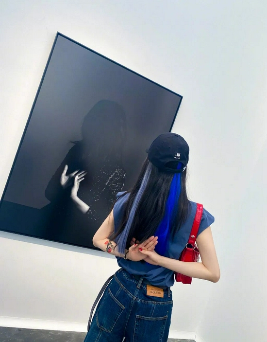 乔欣的迷你包包是什么品牌,乔欣最近有什么剧