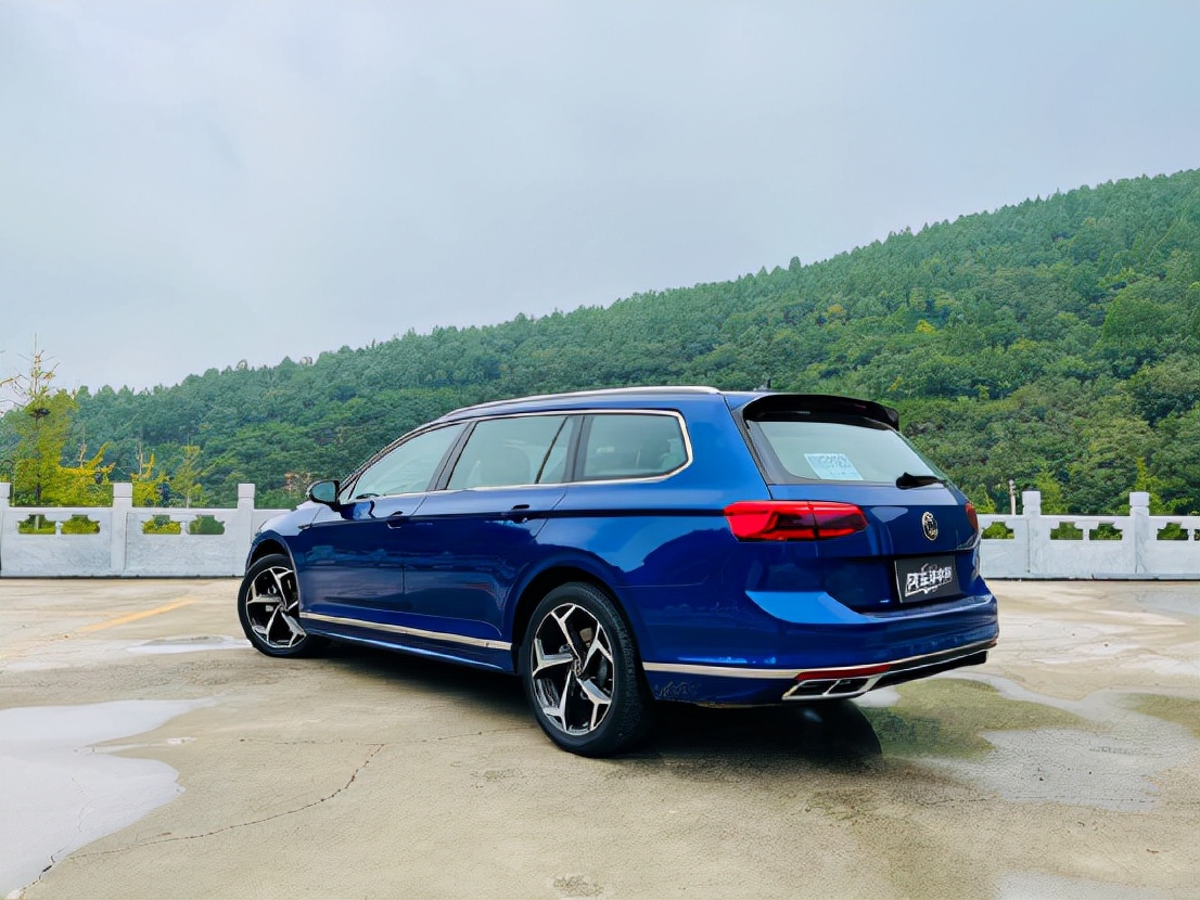 大众4驱蔚揽旅行车试驾,大众蔚揽旅行车试驾视频