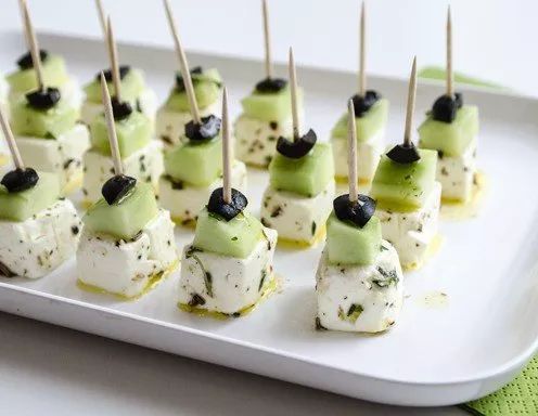 泫雅牛油果绿两件套,泫雅牛油果绿穿搭