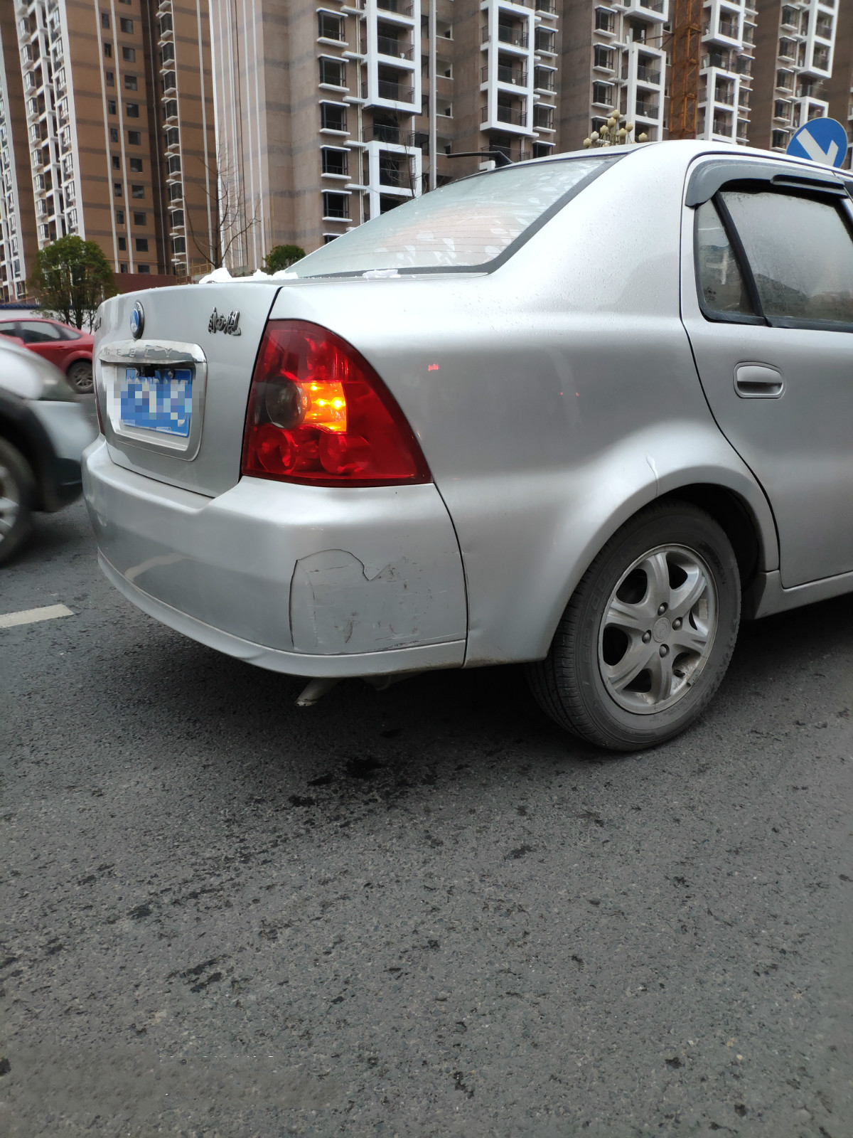 遇到车祸事故应该怎么办,遭遇车祸怎么办