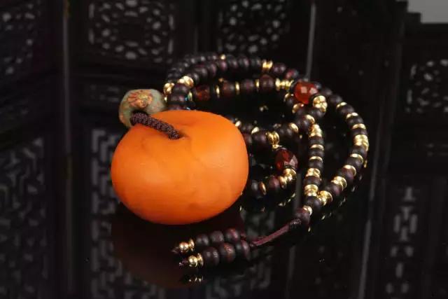 老蜜蜡与新蜜蜡区别是什么,老蜜蜡和新蜜蜡的区别有什么