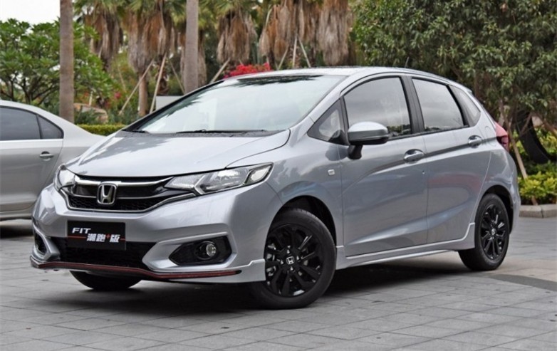 有人推荐买飞度,网友最推荐的车