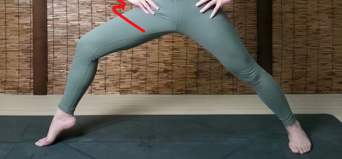 小腿外侧粗改善动作,小腿外扩和小腿外翻用什么矫正