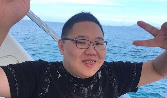 旭旭宝宝人气主播排名,旭旭宝宝登顶斗鱼年度巅峰主播