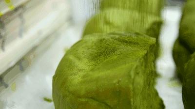 为了吃这个包包，排了80米长队！