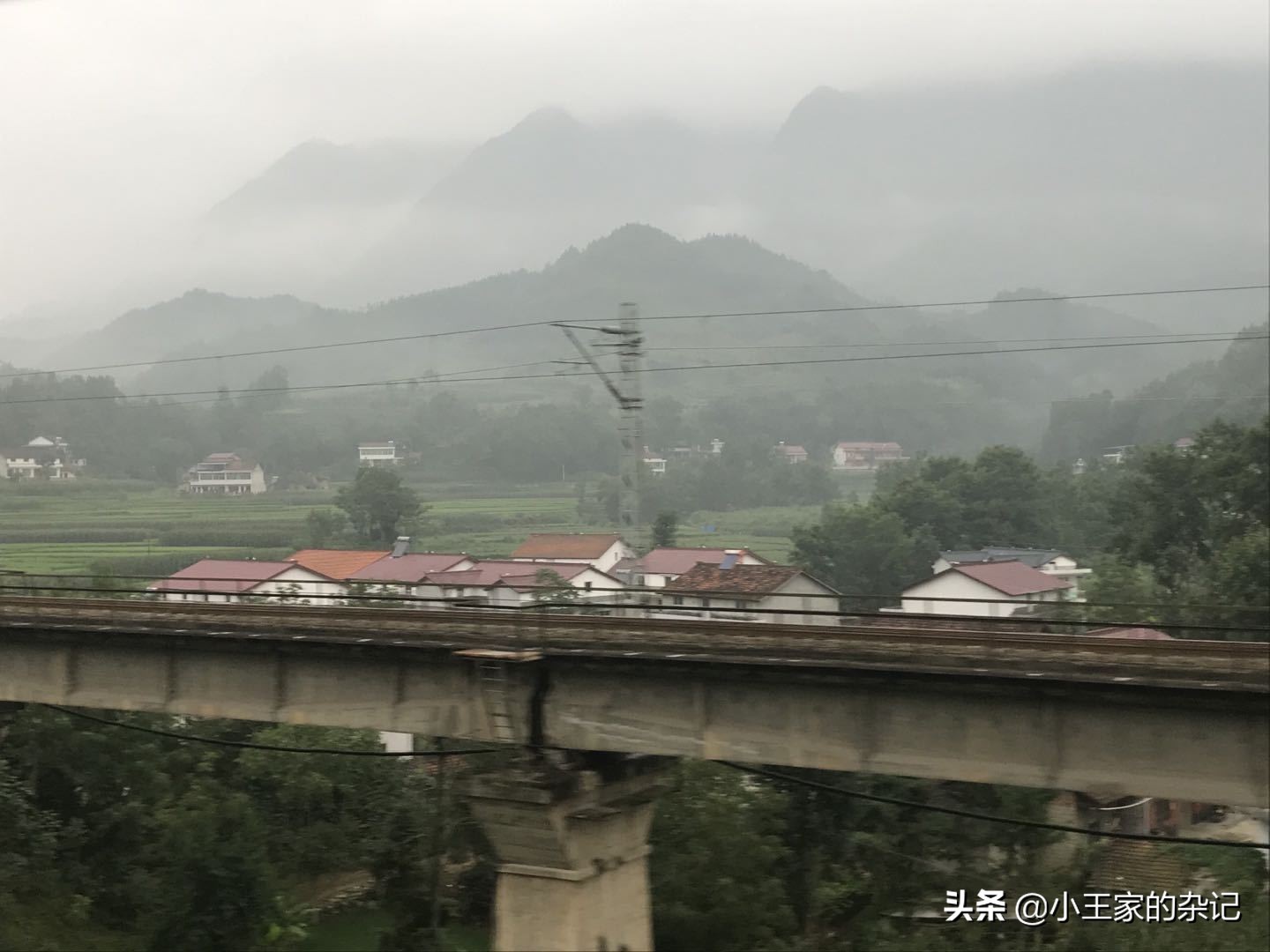 大山里,有一趟可以赶集的绿皮车|8361次汉中—阳平关