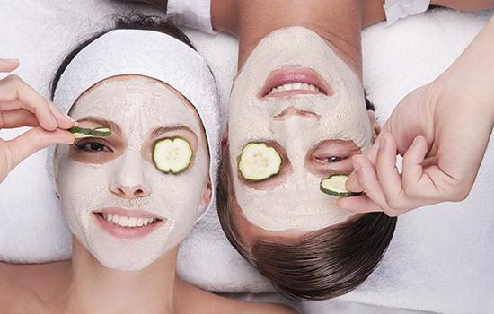 牛奶鸡蛋蜂蜜面膜自制方法,牛奶蜂蜜芦荟面膜自制方法