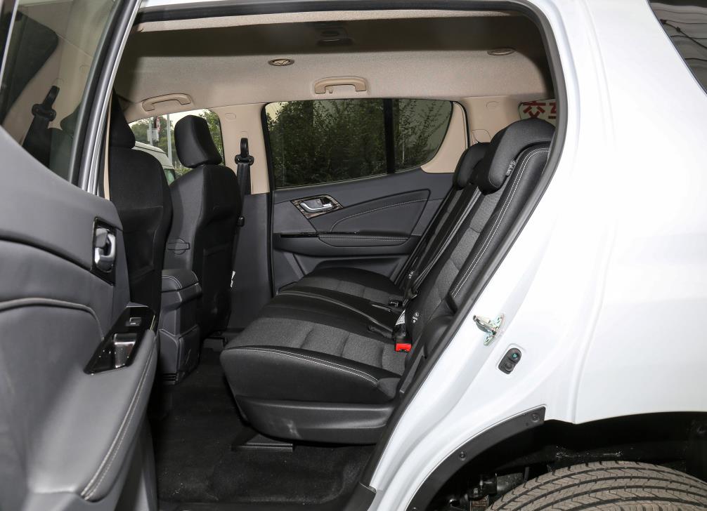 柴油suv哪一款稳定性最好,suv好还是轿车适合家用