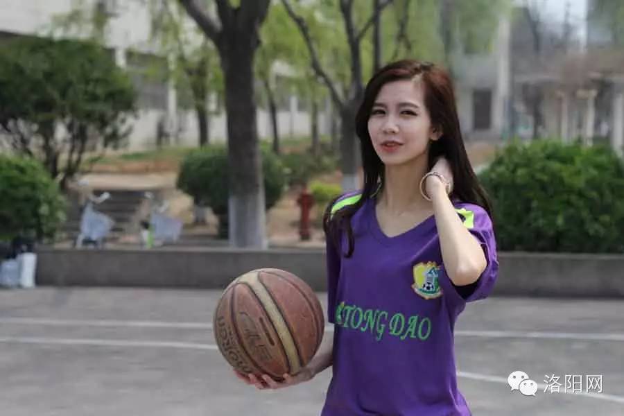 洛阳师范学院粟晓雪：天生美颜，沉鱼落雁！