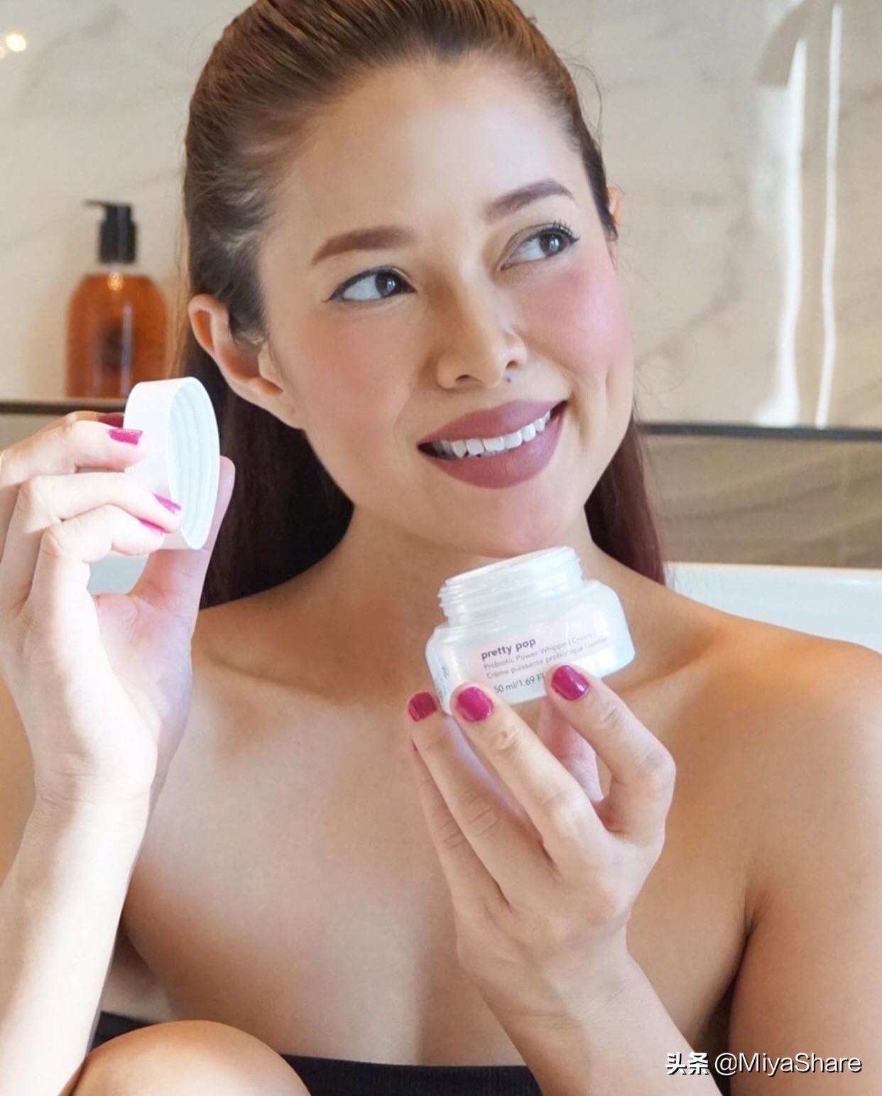 外油内干严重如何给肌肤快速补水,皮肤干怎么保持水油平衡