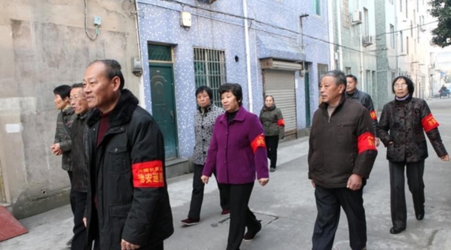 人大代表建议65岁农民退休,国务院鼓励老年人发挥余热