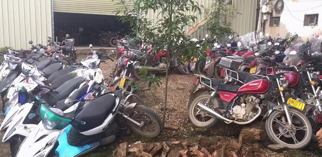 名下有报废摩托车影响出售小车吗,名下有报废摩托车还可以买新车吗