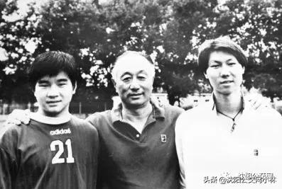 再见小虎队纯音乐,再见小虎队原唱