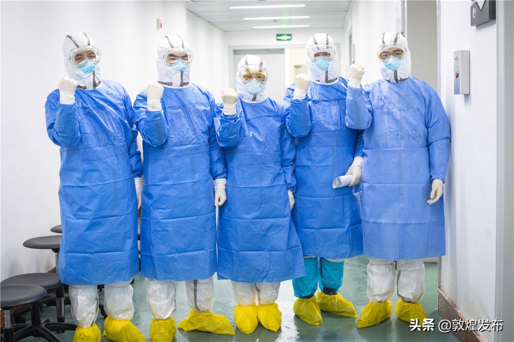 中国战役挺起民族脊梁 (武汉战役是我一辈子的骄傲)