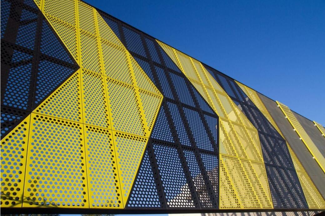 市面上有多少种铝板材料,铝板定制各种款式及尺寸