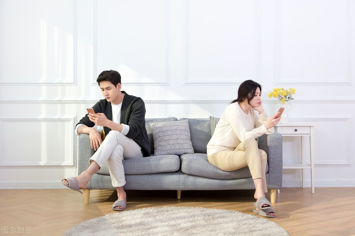 故事：嫁大16岁的二婚男，怀孕后意外翻出张检查单，我含泪进医院