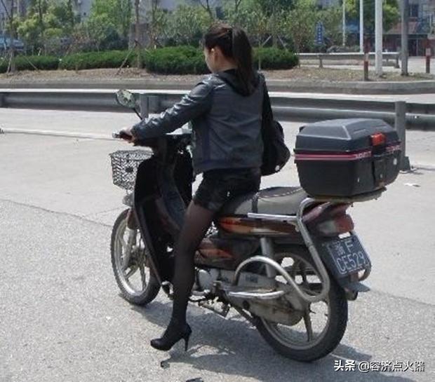 弯梁摩托车能一次跑300公里吗,弯梁摩托车可以连续骑行多久