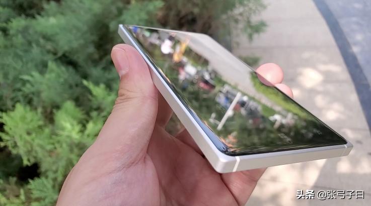 帝国的沦陷使命召唤,诺基亚lumia830配置