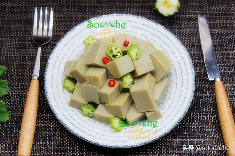 胶原猪皮冻做法,北漂外婆猪皮冻的做法