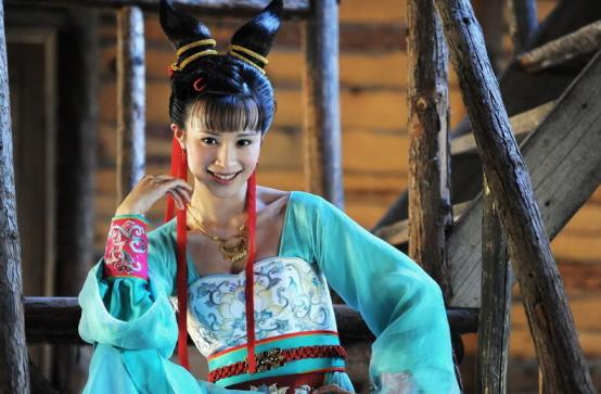 杨玉环为什么不能封为皇后,杨玉环为什么会答应做皇帝的贵妃