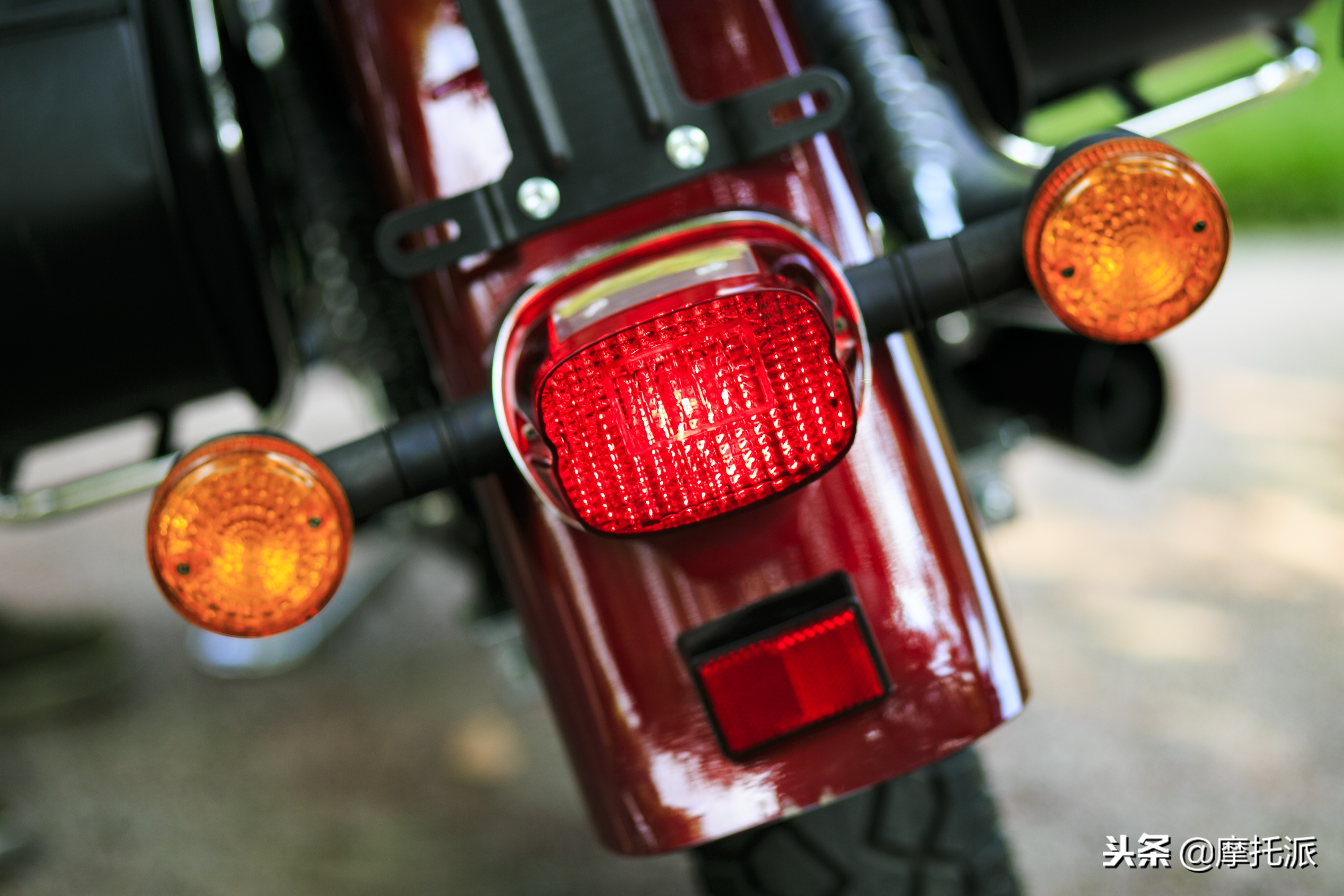 凯威极光200摩托车,钱江凯威荣光202和极光200的区别