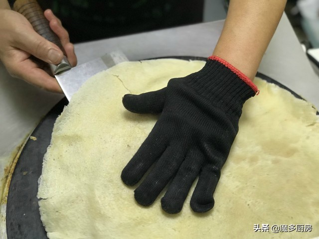南京最好吃的徐州菜煎饼,徐州当地常见的菜煎饼