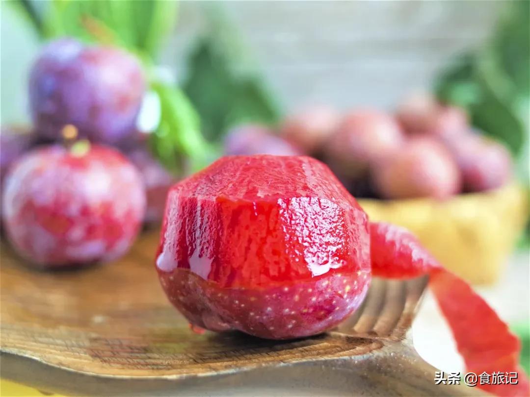 正宗的三华李水果,摘三华李酸甜脆口特解馋