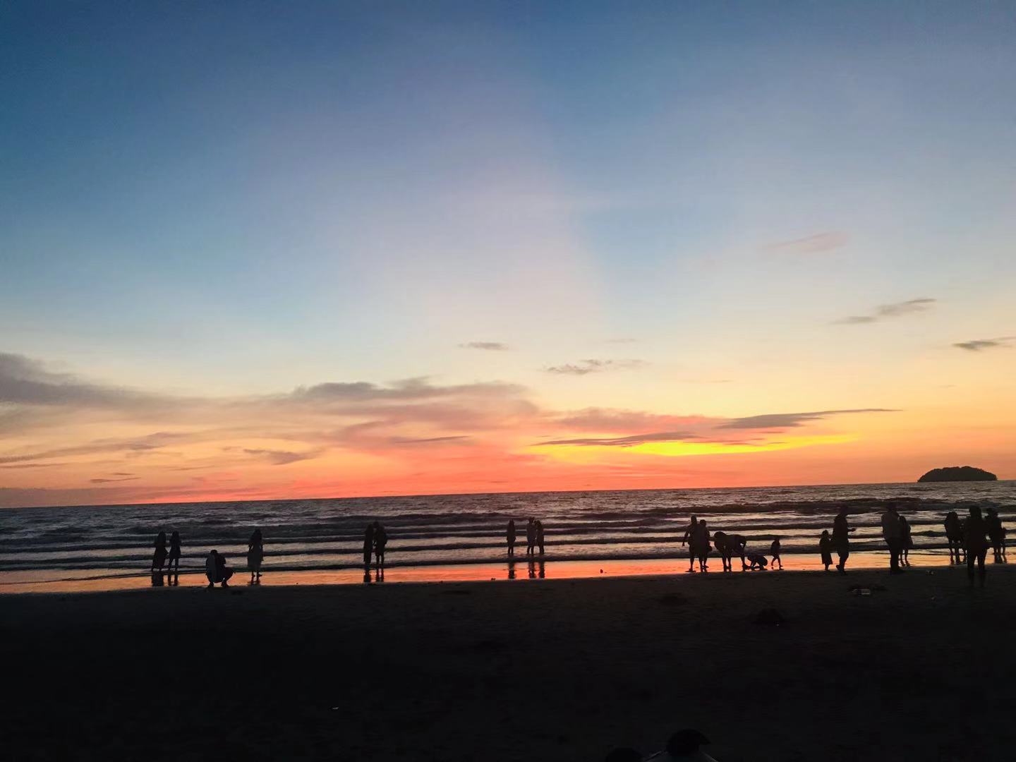 沙巴旅游落日,马来西亚沙巴去看最美的落日沙滩