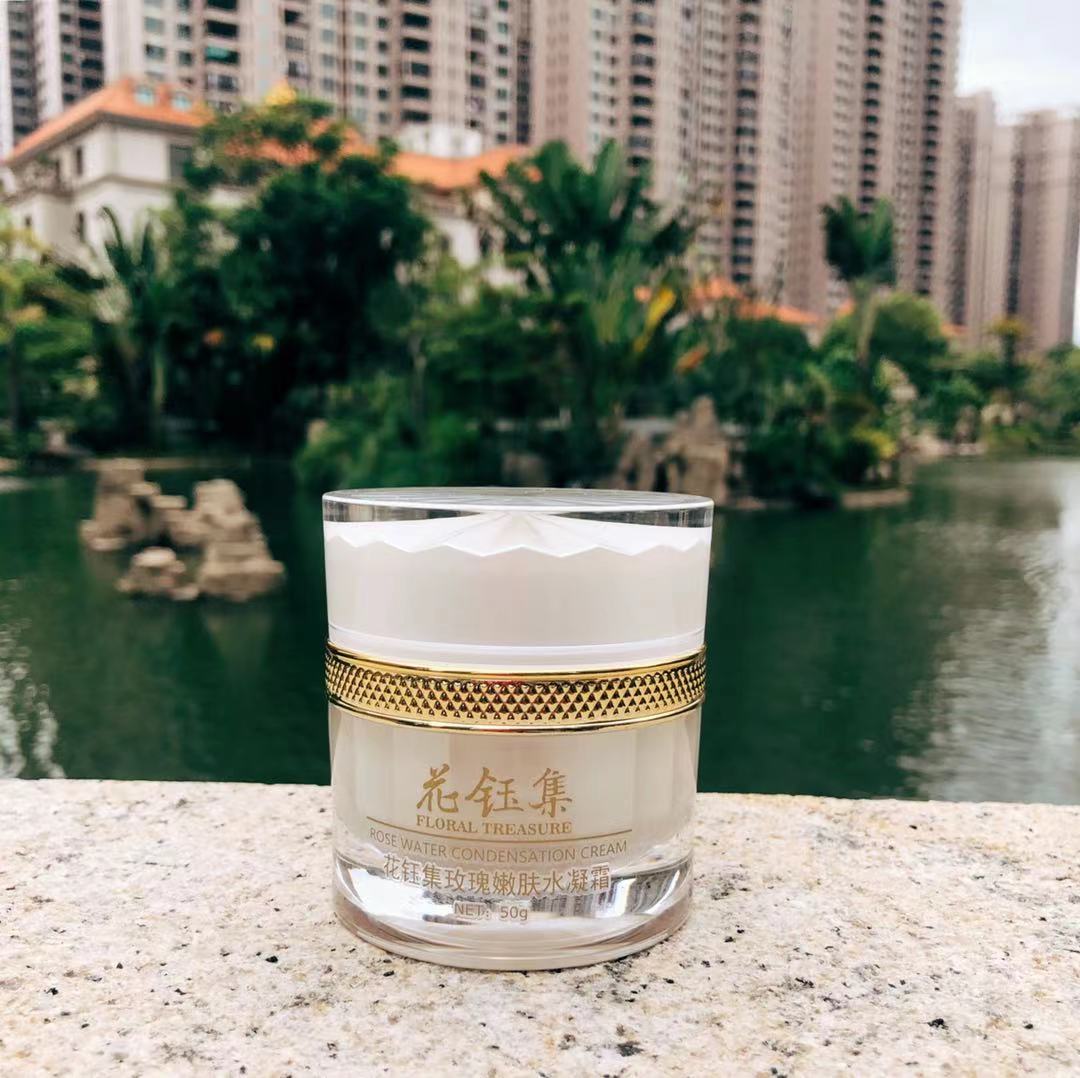 秋冬季抗老保湿面霜,适合皮肤暗沉的保湿面霜