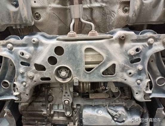 8万5买帕萨特,8万买13年天籁还是13年迈腾