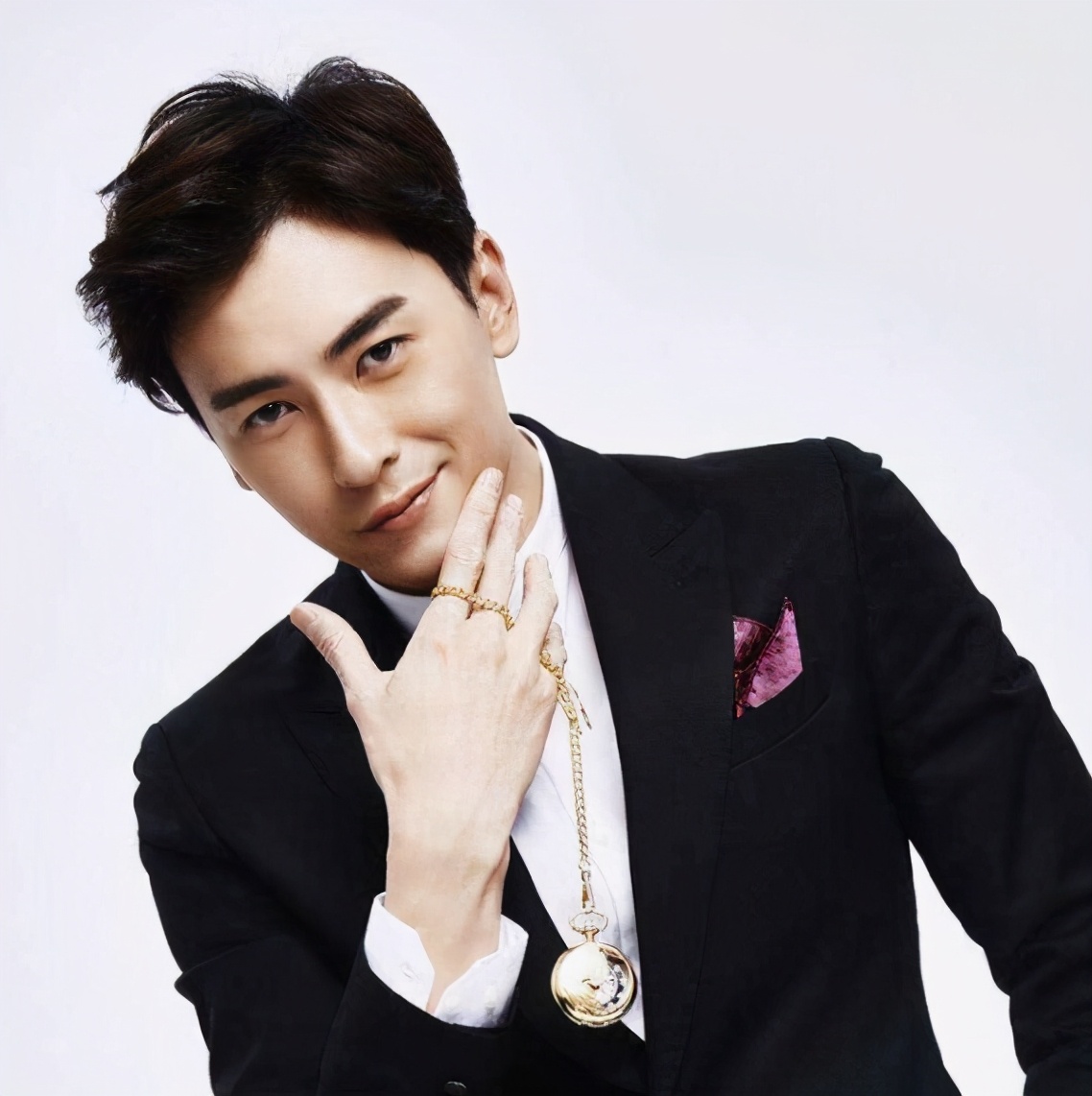 林依晨郑元畅合体亮相,林依晨郑元畅最新出镜