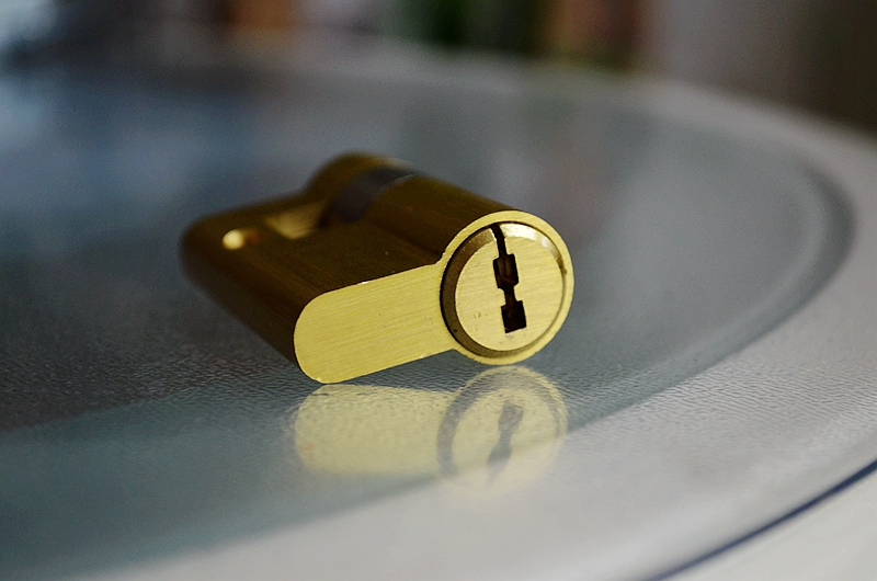 云米互联智能锁安装细节,云米智能门锁锁体是内外一体吗