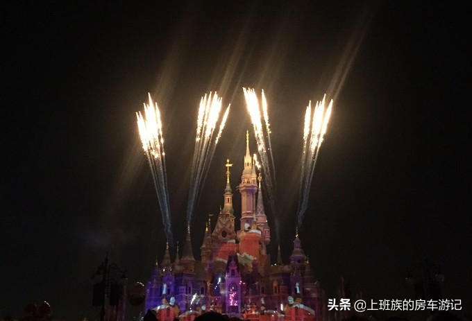 上海迪士尼自驾停车攻略,上海迪士尼快速通行证攻略