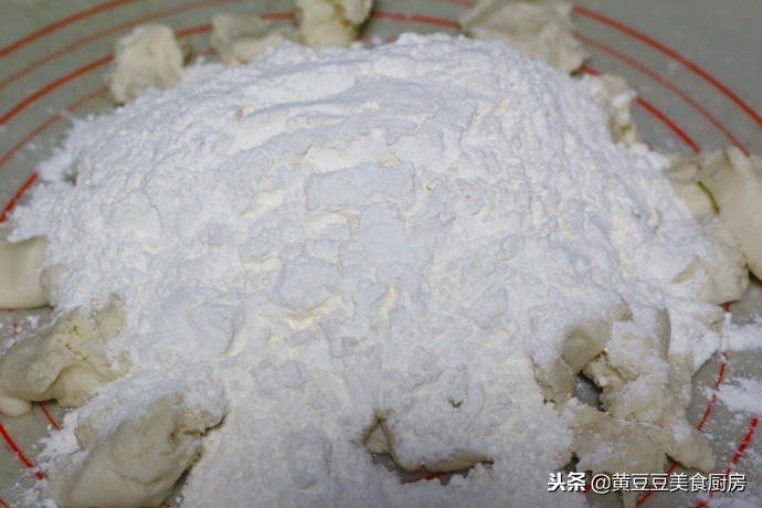 麻酱饼怎么做酥脆松软有层次,没有酵母粉怎么做麻酱饼