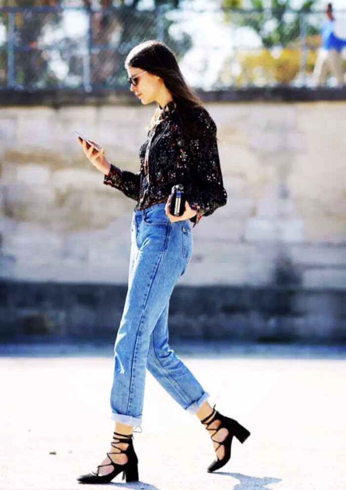 舒服又百搭高腰显瘦的裤型,今年最火显瘦裤简直时髦炸了