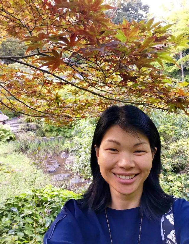 中国最丑女模特吕燕,丑女吕燕超模成名路