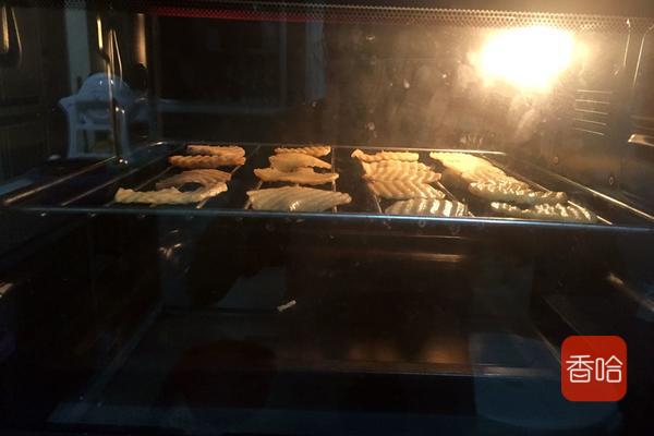 薯片制作方法不用烤箱不用微波炉,用土豆怎么在微波炉里做薯片