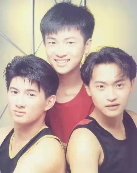 伊能静的坎坷情史:亲手葬送23年感情,离婚后嫁秦昊收获幸福