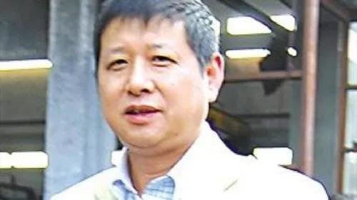 资不抵债，百亿债务无力承担，30年心血尽丧，亿万富豪周建灿跳楼