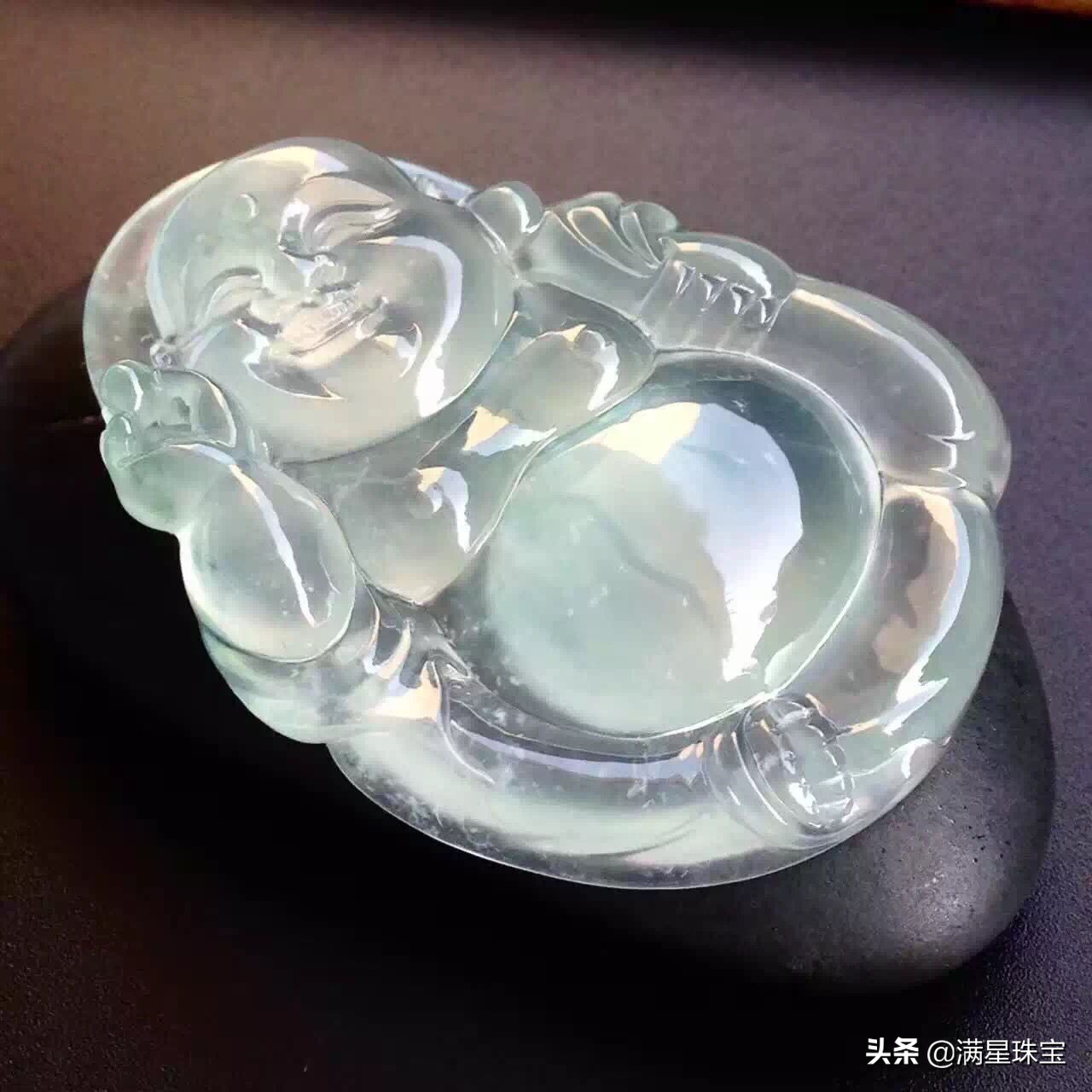 翡翠戴久变绿的原因,翡翠戴了发黄怎么处理