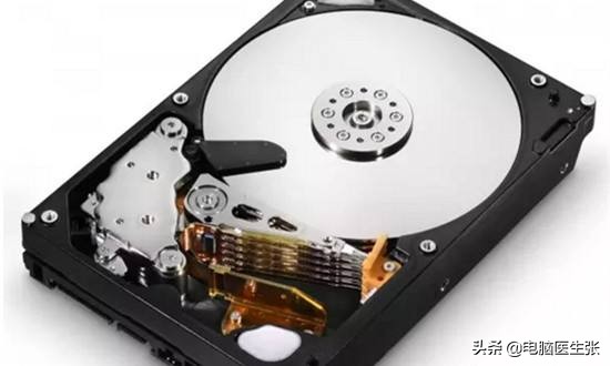 固态硬盘与机械硬盘的区别在哪里,机械硬盘与固态硬盘的区别哪个好