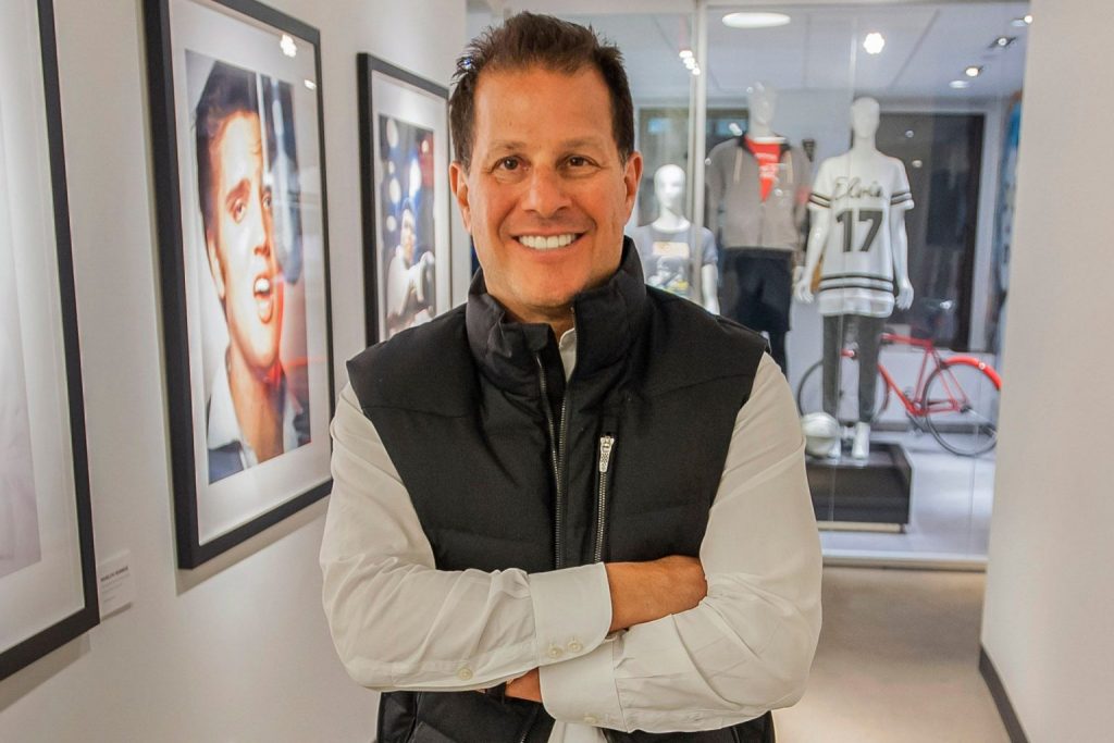 锐步跟阿迪达斯有什么关系,阿迪达斯考虑出售锐步