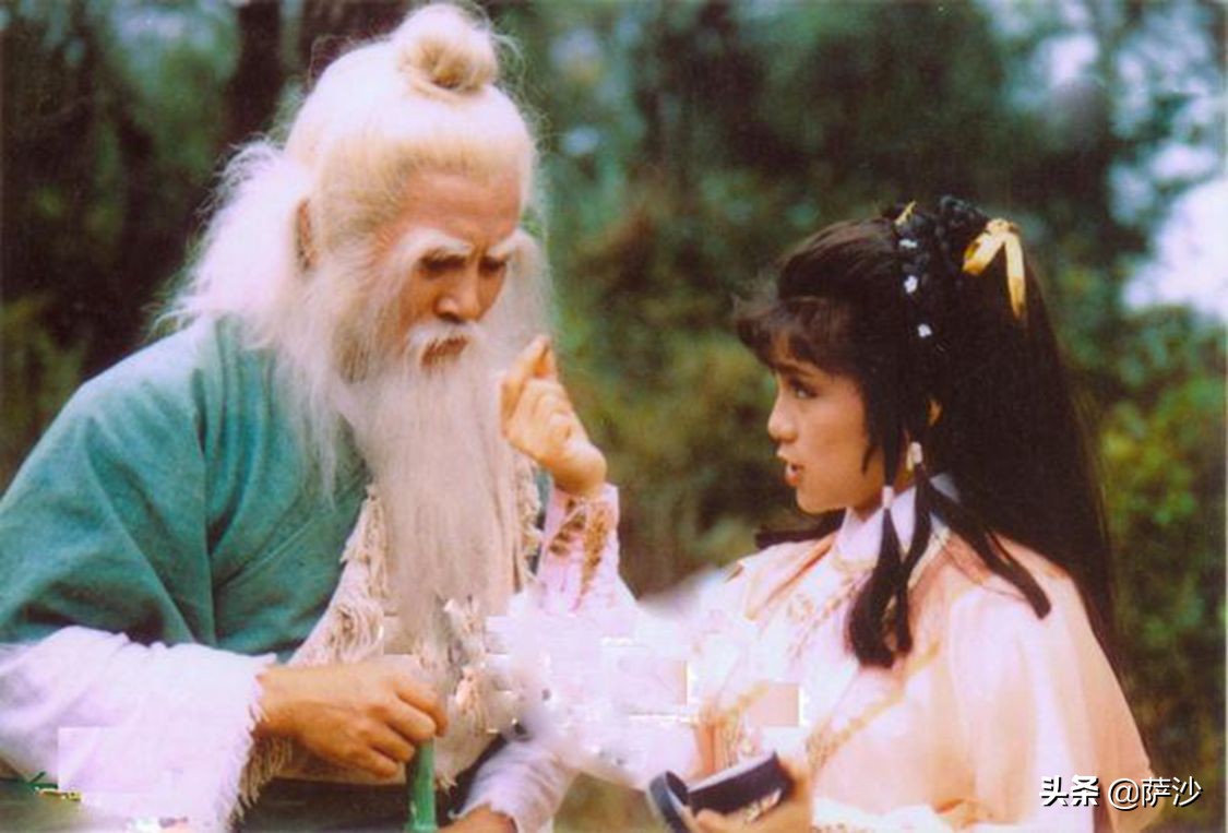 黄蓉什么时候成为丐帮帮主,为啥黄蓉比郭靖更适合当丐帮帮主