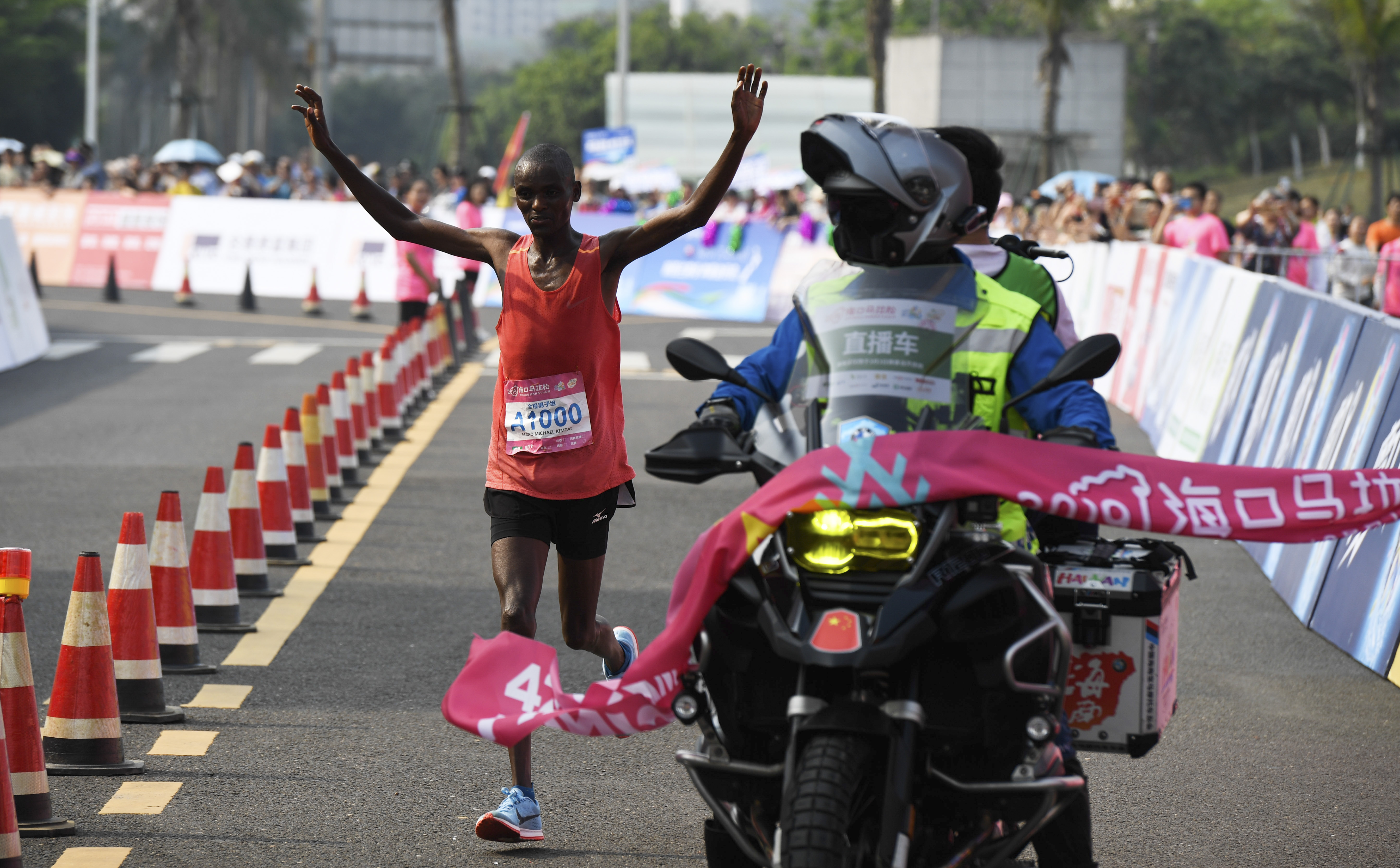 解析当下国内马拉松乱象,马拉松的组织乱象