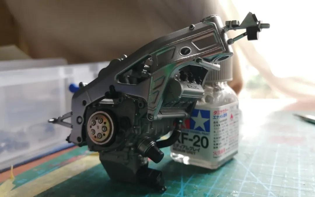模玩秀：V5神车！田宫1/12HONDARC211v’06BY：铲屎大冰箱