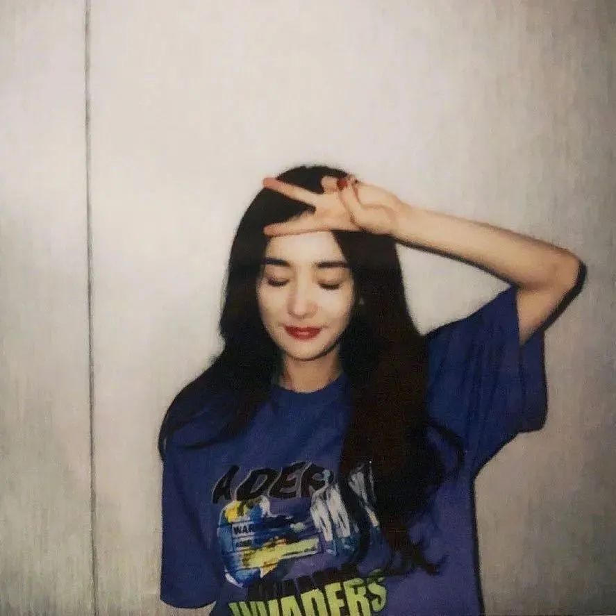 被明星带火的同款国货,被明星同款刷屏的女孩