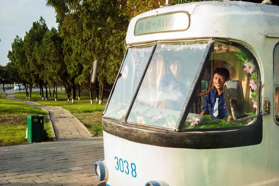 中国最没被认全的邻居,我国未被识别的民族有多少